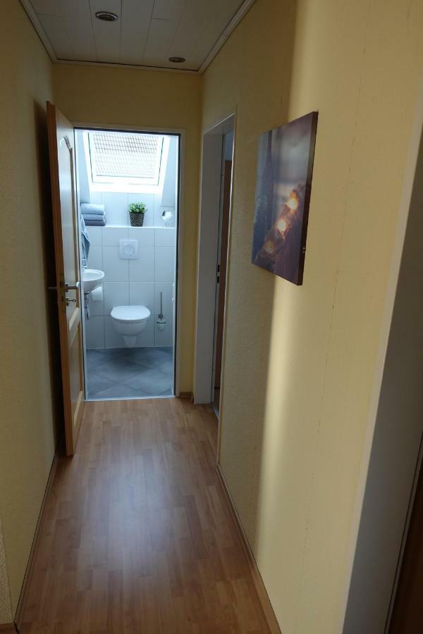 Ferienwohnung Lindlar-Linde Bagian luar foto